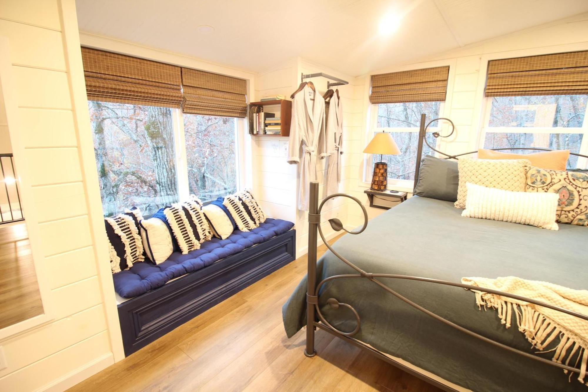 Vila Secluded Treehouse In The Woods - Tree Hugger Hideaway Branson Exteriér fotografie